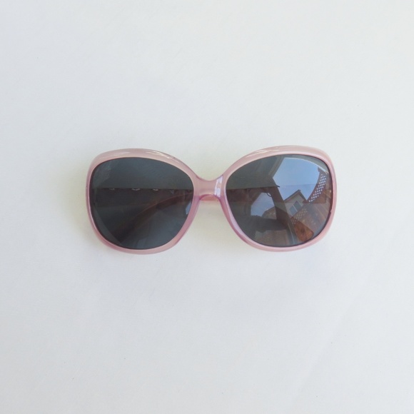 Accessories - Jackie O Sunglasses - Lavender - Vintage Style NWT Accessories - Jackie O Sunglasses - Lavender - Vintage Style NWT